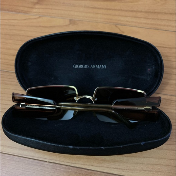 Giorgio Armani Sunglasses - Picture 2 of 6